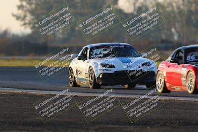 media/Jan-13-2024-CalClub SCCA (Sat) [[179f4822a7]]/Group 7/Sunset (Race)/